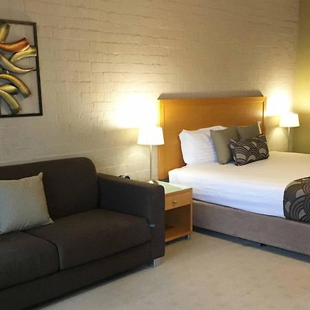 Blazing Stump Motel & Suites Wodonga Luaran gambar